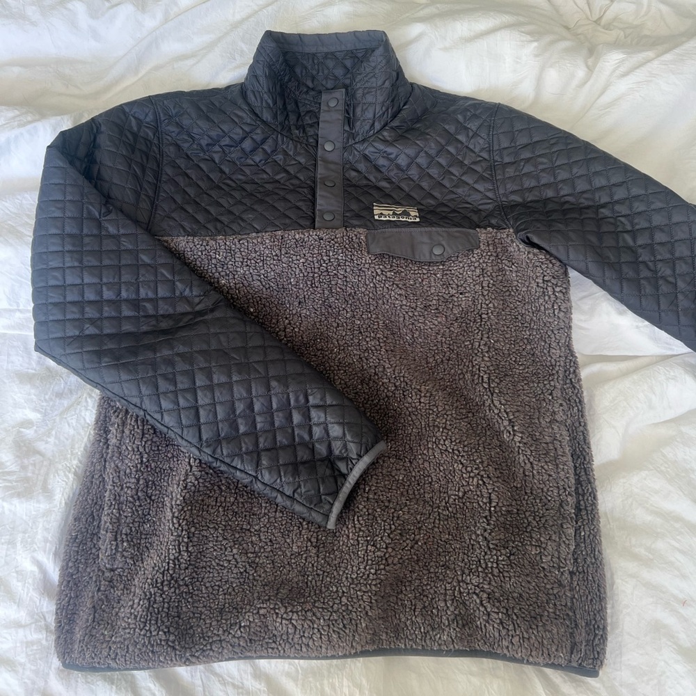 Patagonia Spring Puffer!! Women’s Large, barely used